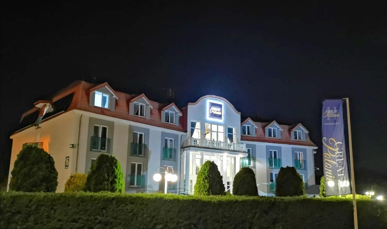 Great Polonia Ustka Panzió Kültér fotó